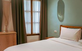 Agora Bed & Breakfast